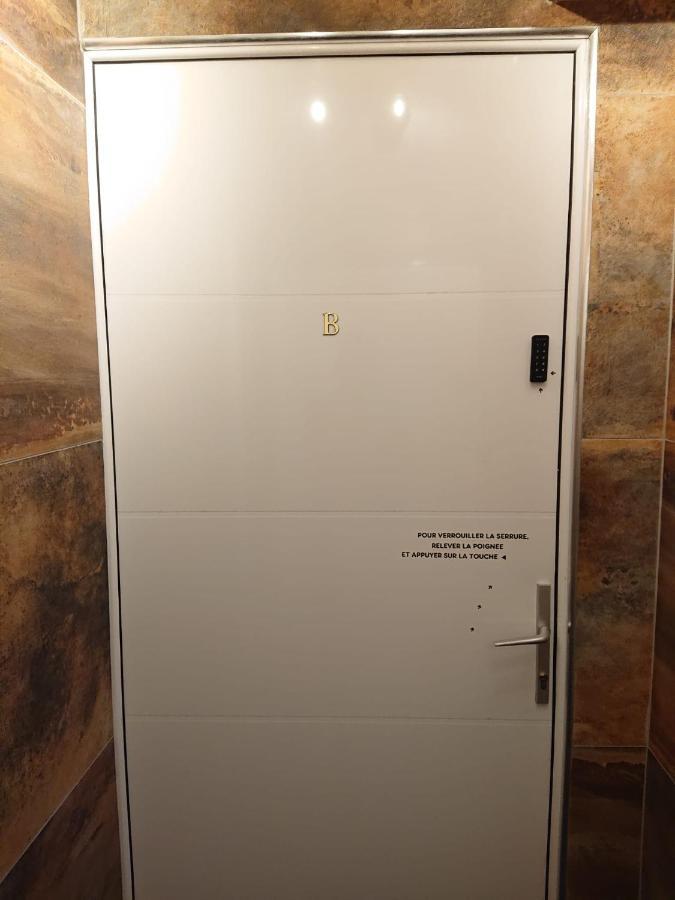 Suite Appart Place Versepuy Chantilly Exteriér fotografie